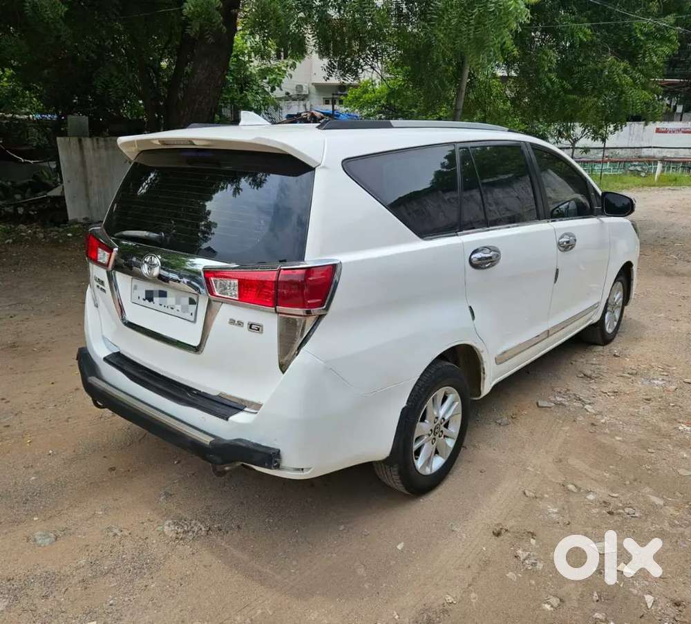 Toyota Innova Crysta 2019 Diesel 200000 Km Driven