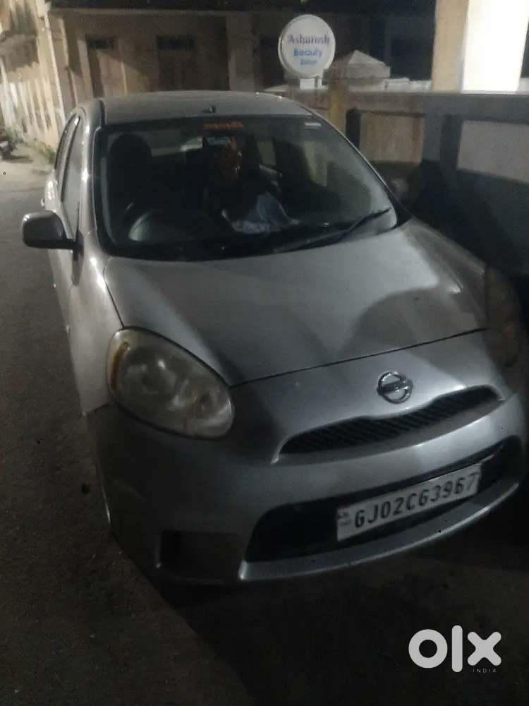 Nissan Micra 2017 Petrol 78888 Km Driven