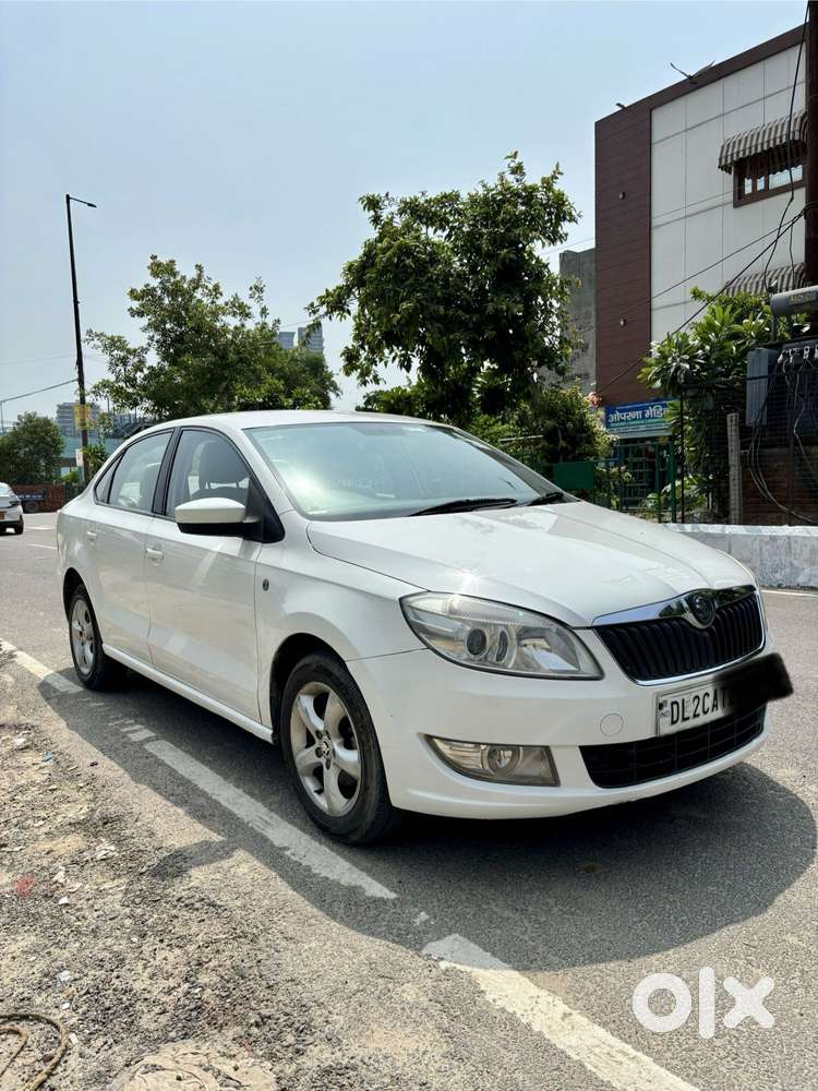 Skoda Rapid Elegance Mpi, 2014, Petrol