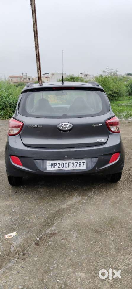 Hyundai Grand I10 Sportz, 2016, Petrol