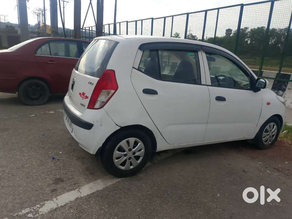 Hyundai I10 2009 Petrol 128000 Km Driven