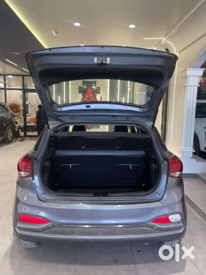 Hyundai I20 Sportz 1.2 Vtvt, 2019, Petrol