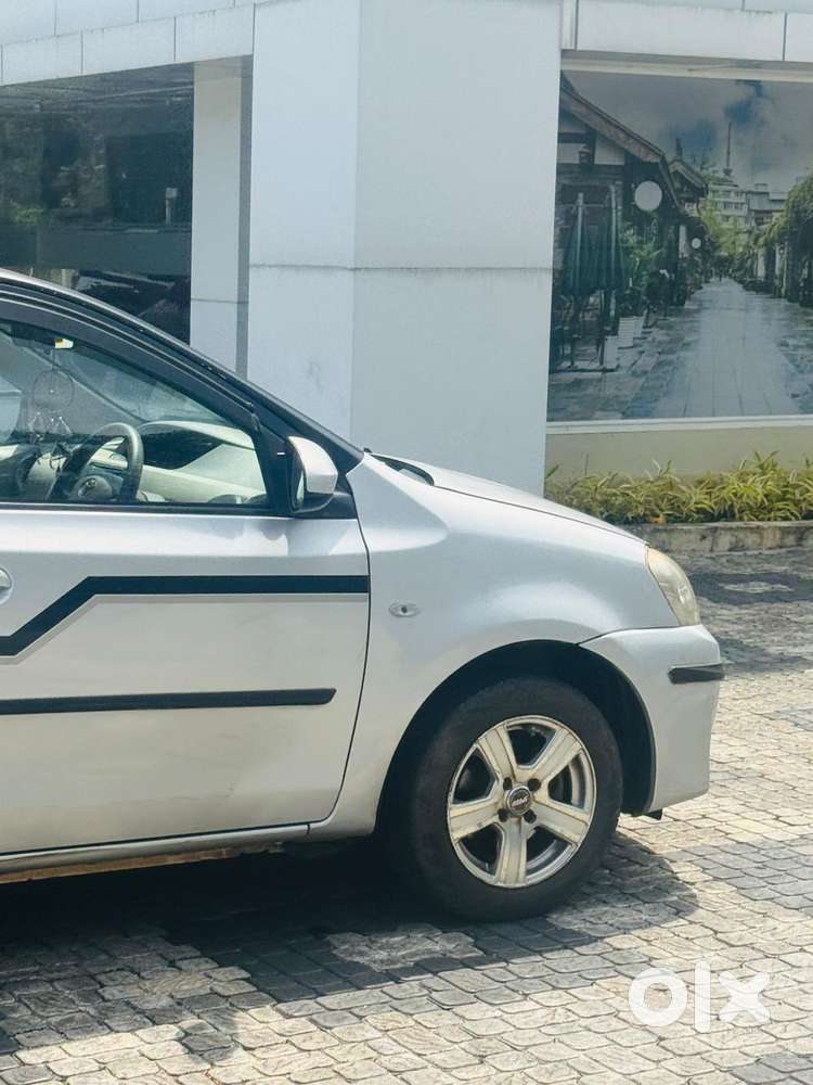 Toyota Etios Liva G Exclusive, 2014, Petrol