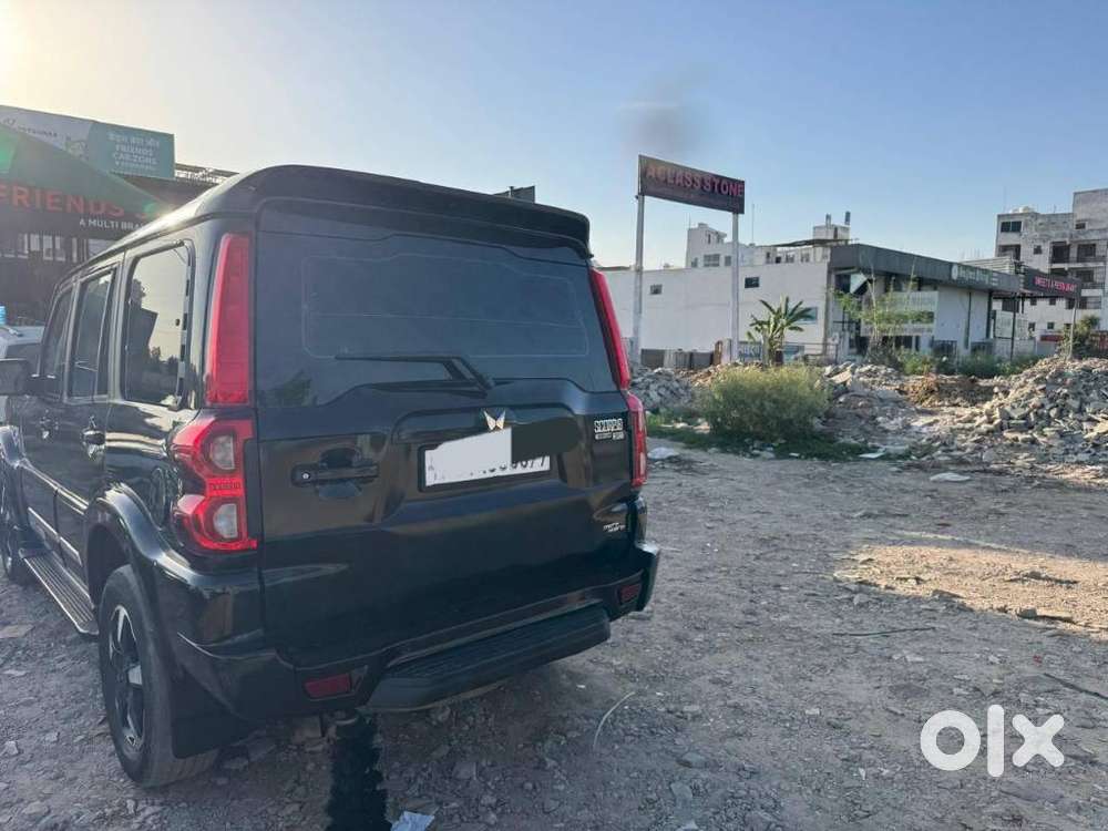 Mahindra Scorpio Classic 2.2 S Mt 7 Str, 2023, Diesel