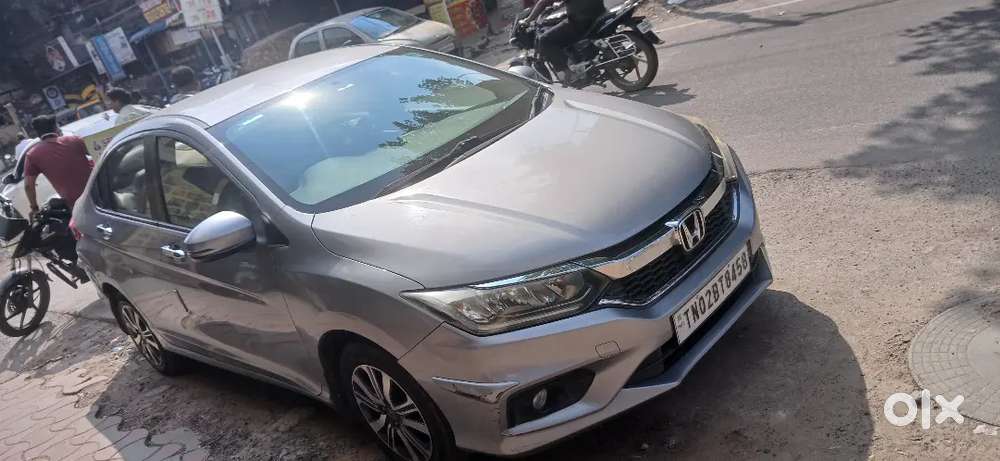 Honda City - Silver Grey