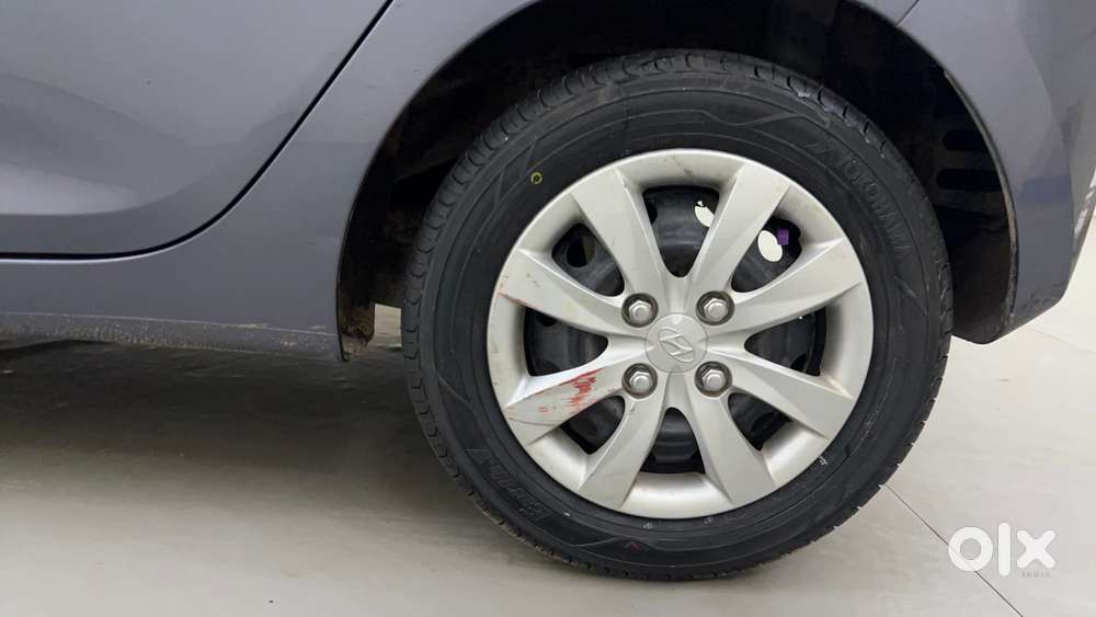 Hyundai Eon 0.8 Magna (o), 2011, Petrol