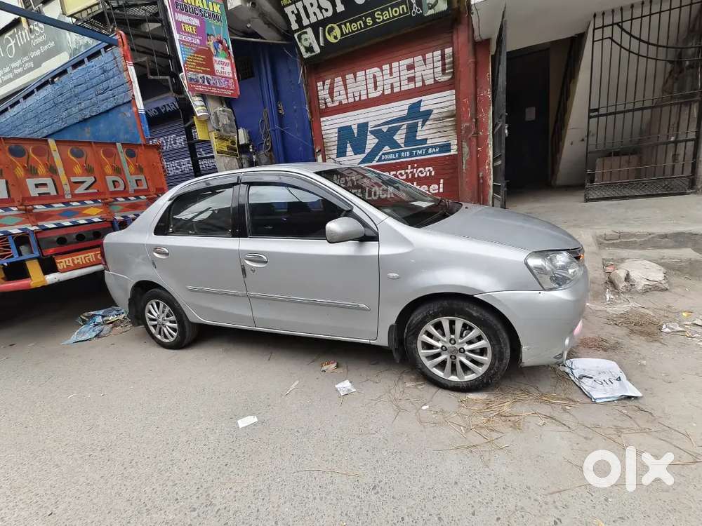 Toyota Etios 2011 Petrol 82000 Km Driven