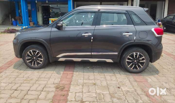 Maruti Suzuki Brezza Zxi Plus At, 2021, Petrol