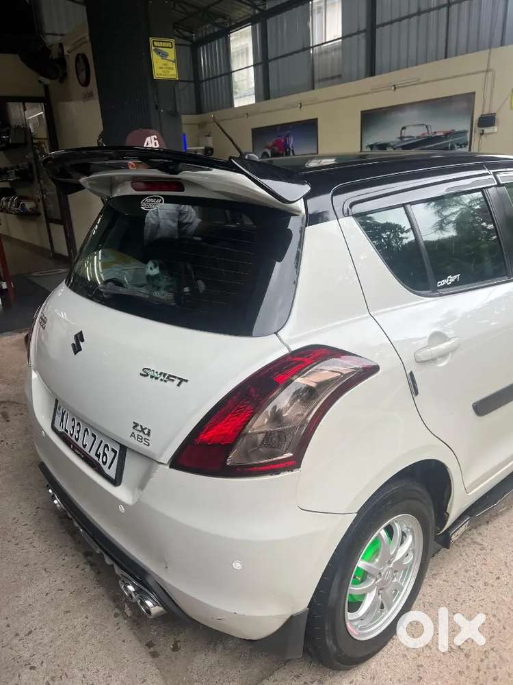 Maruti Suzuki Swift 2012