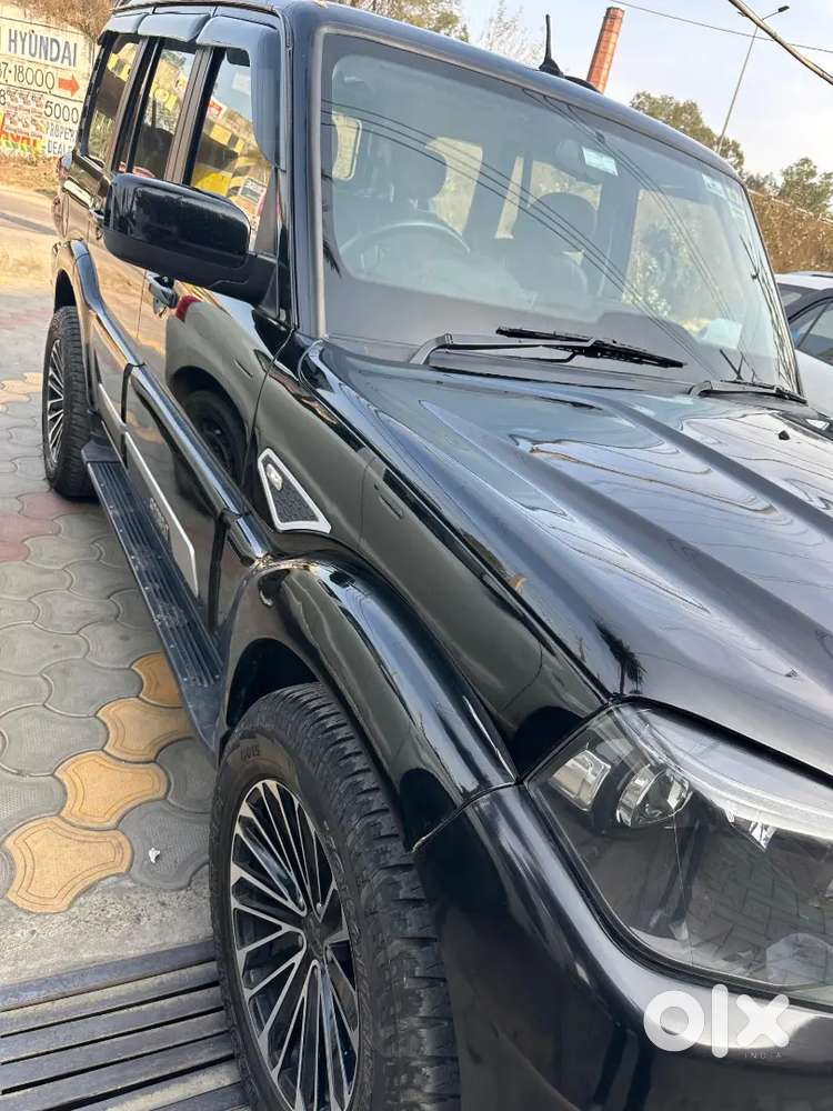Mahindra Scorpio Classic 2024 Diesel Manual Year