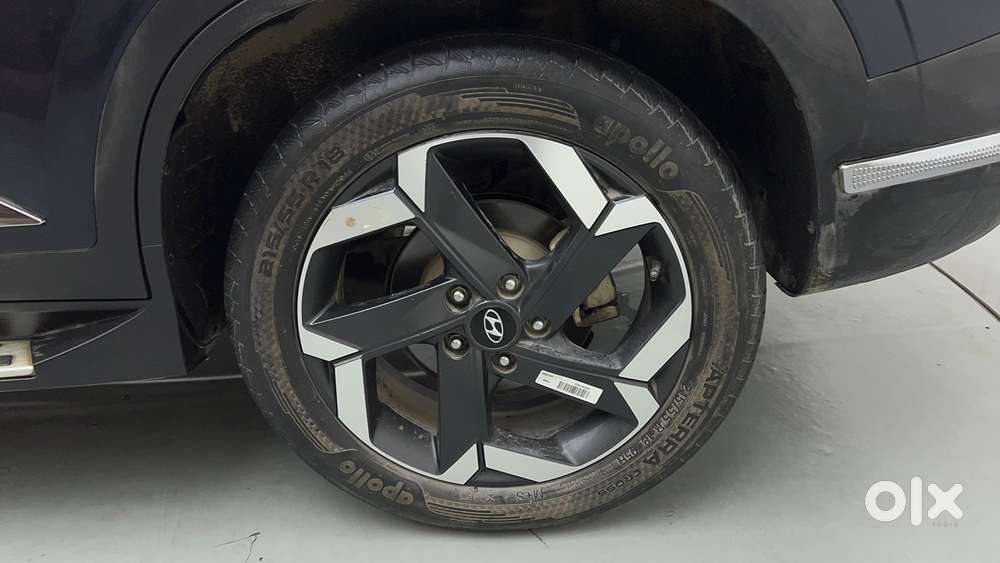 Hyundai Alcazar 2.0 Signature (o) Petrol At 6 Str, 2022, Petrol