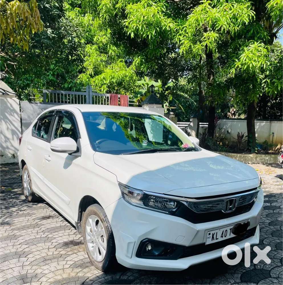 Honda Amaze 2021only Petrol 20000 Km Driven