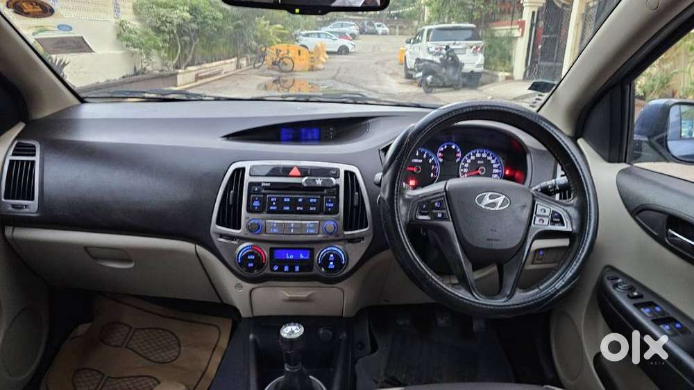 Hyundai I20 Petrol Asta Option, 2013, Petrol