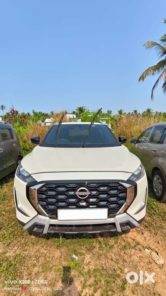 Nissan Magnite, 2025, Petrol