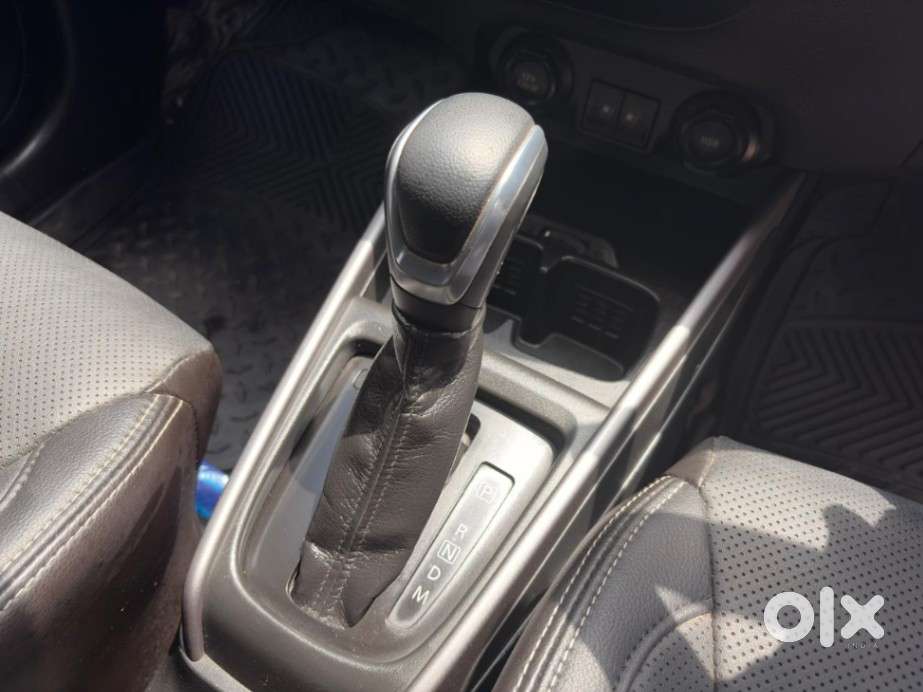 Maruti Suzuki Xl6 1.5 Alpha Plus At, 2022, Petrol