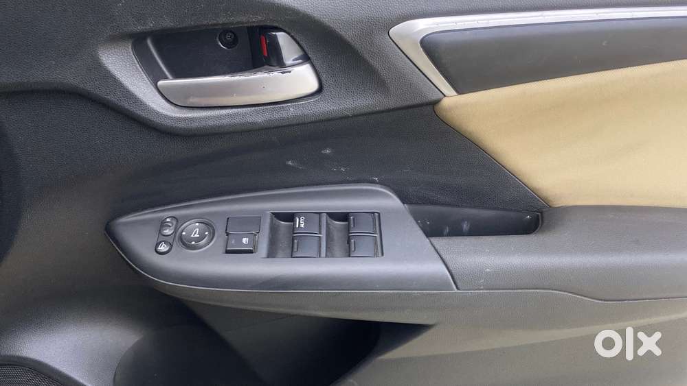 Honda Jazz 1.2 V At I Vtec, 2016, Petrol