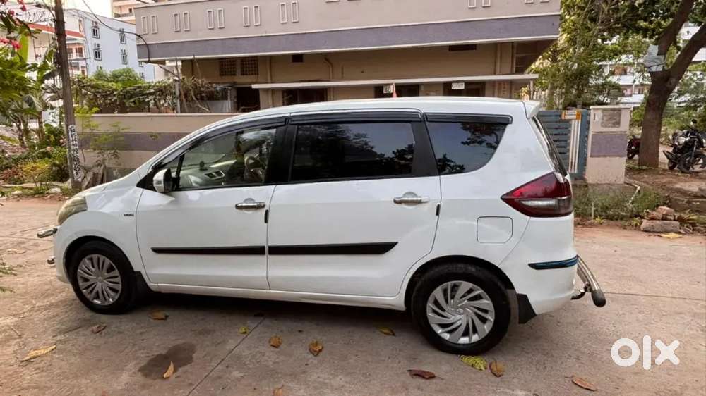 Maruti Suzuki Ertiga 2013 Diesel Well Maintained