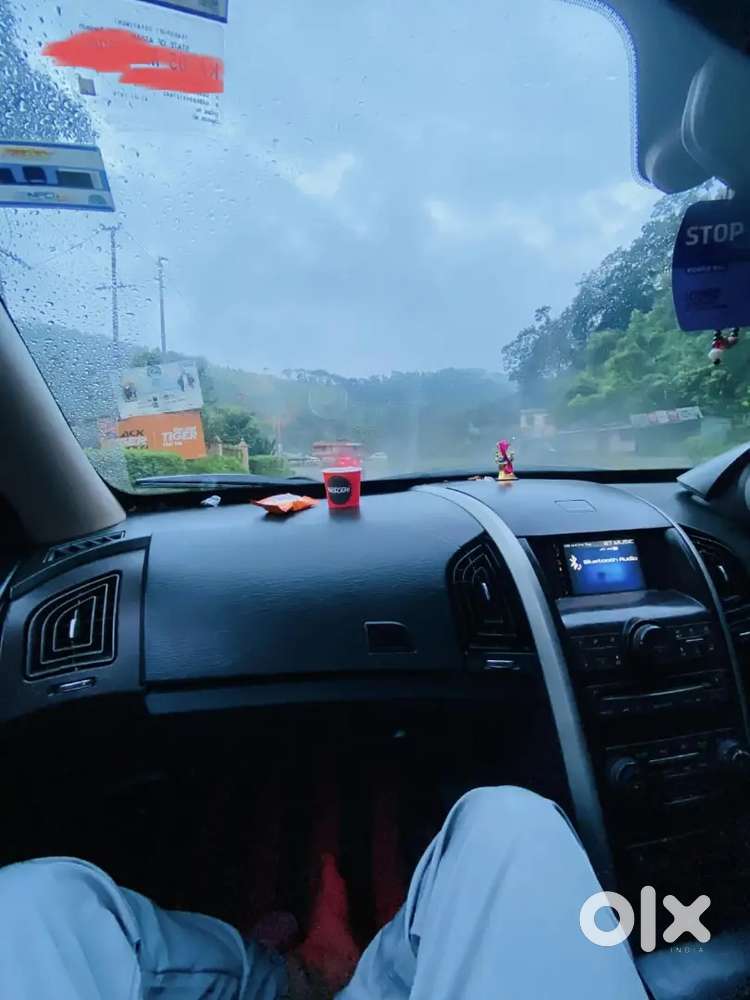 Xuv 500.. In Good Condition. M Hawk Engine.. Seal Engine