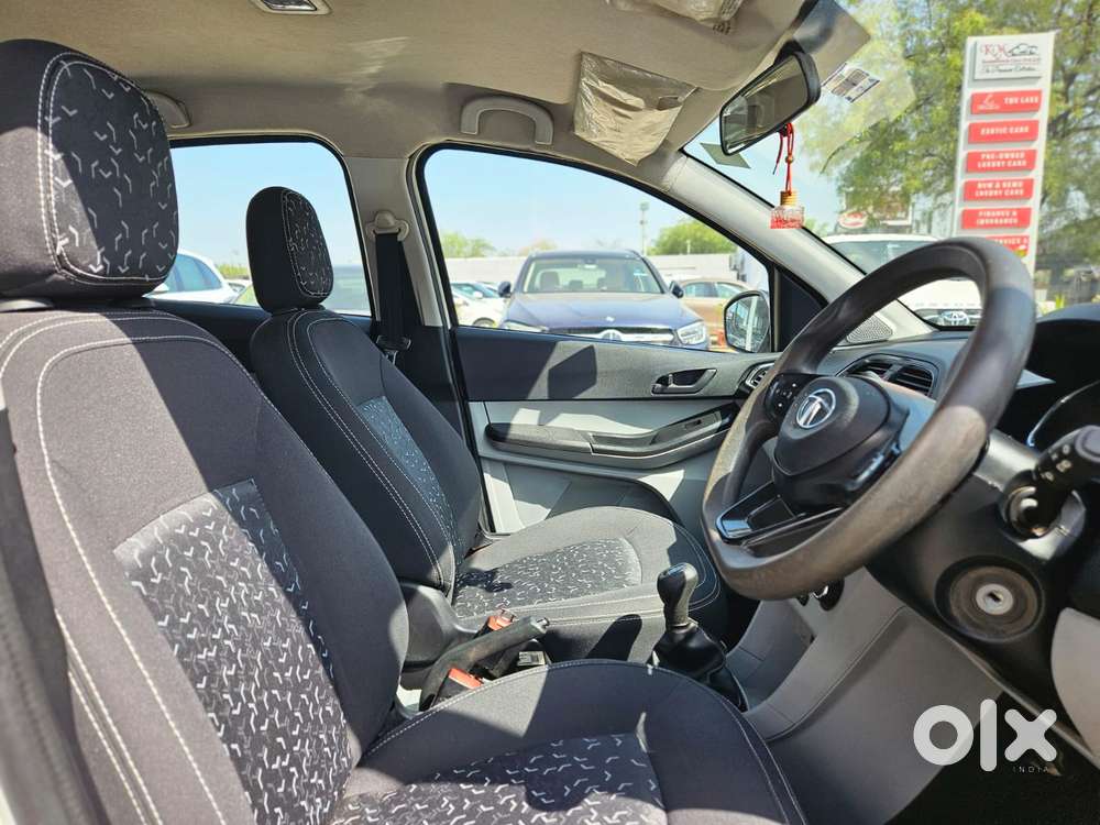 Tata Tiago 1.2 Revotron Xt Cng, 2023, Petrol