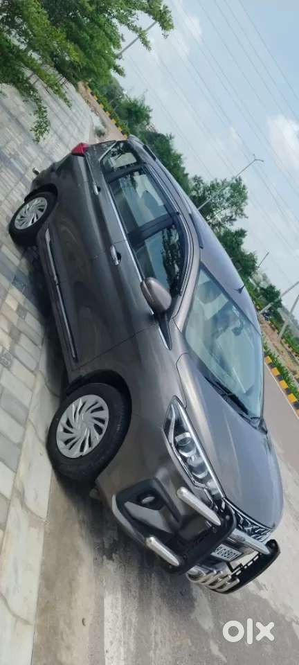 Maruti Suzuki Ertiga Vxi At, 2024, Petrol