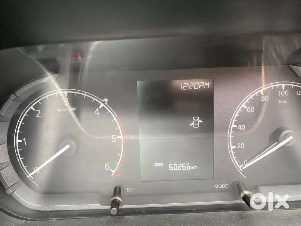 Tata Safari 2021