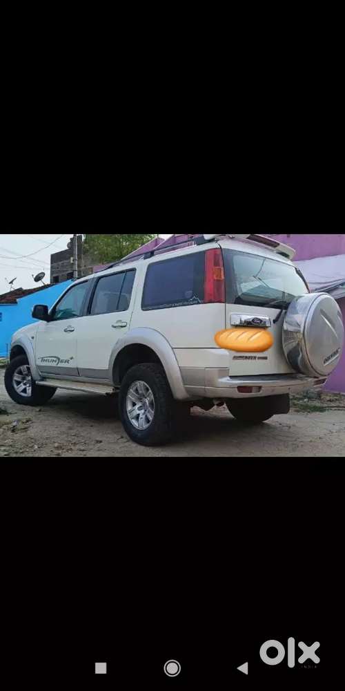 Ford Endeavour Showroom Mainted Vehicle Good Condition Very Less Drive