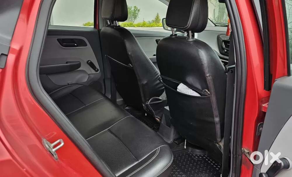 Tata Altroz 1.2 Xt, 2021, Petrol