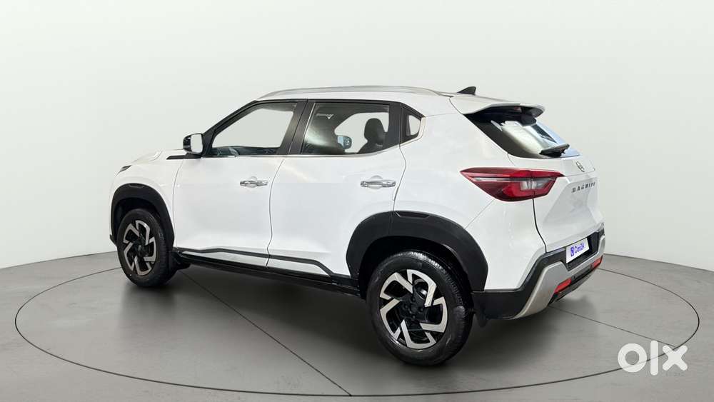Nissan Magnite 1.0 Xv, 2021, Petrol