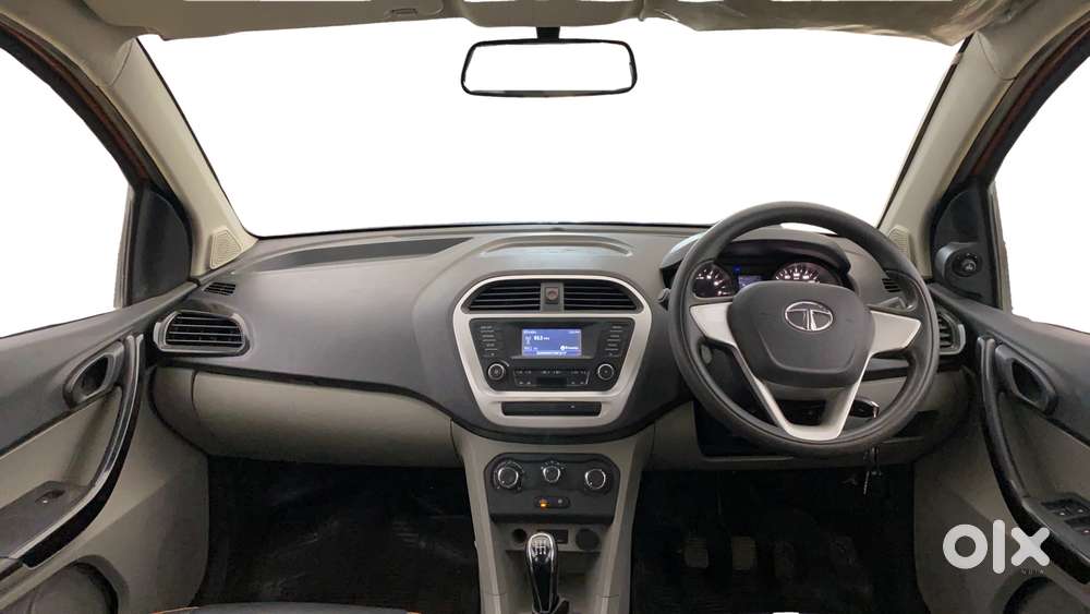 Tata Tiago 1.2 Revotron Xt, 2016, Petrol