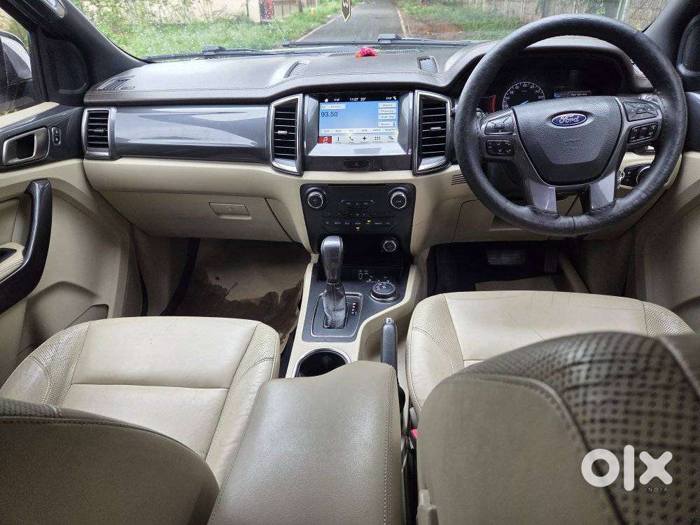 Ford Endeavour 3.2 Titanium At 4x4, 2017, Diesel