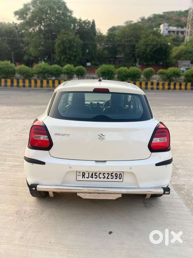 Maruti Suzuki Swift Vxi Ags, 2022, Petrol