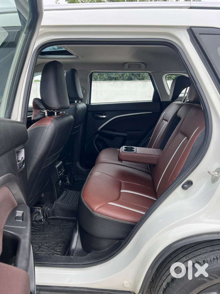 Maruti Suzuki Brezza 1.5 Zxi Smart Hybrid, 2022, Petrol