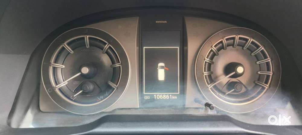 Toyota Innova Crysta