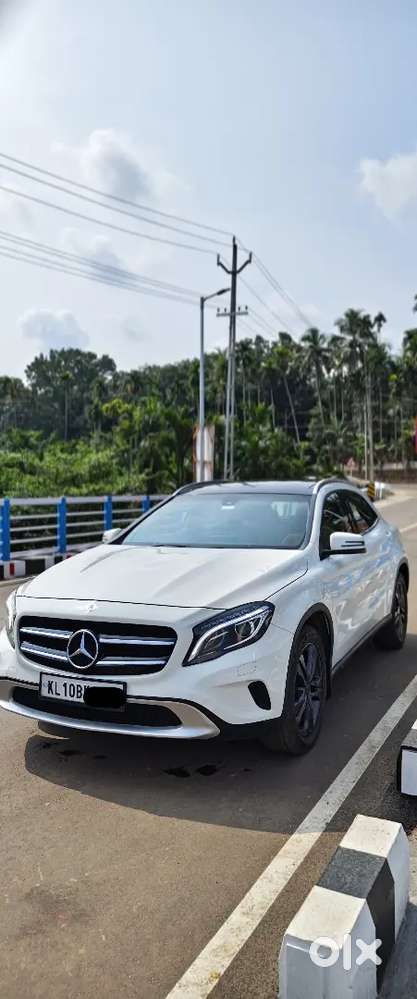 Mercedes Benz / Gla 200