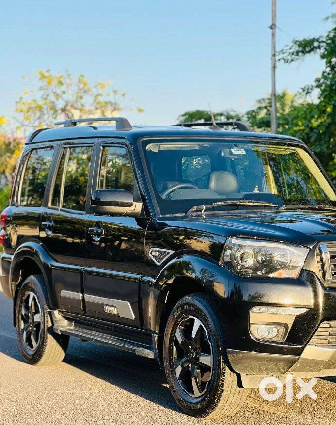 Mahindra Scorpio Classic 2.2 S 11 Mt 7 Str, 2024, Diesel