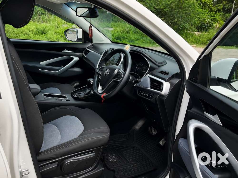 Mg Hector 1.5 Shine Turbo Cvt, 2023, Petrol
