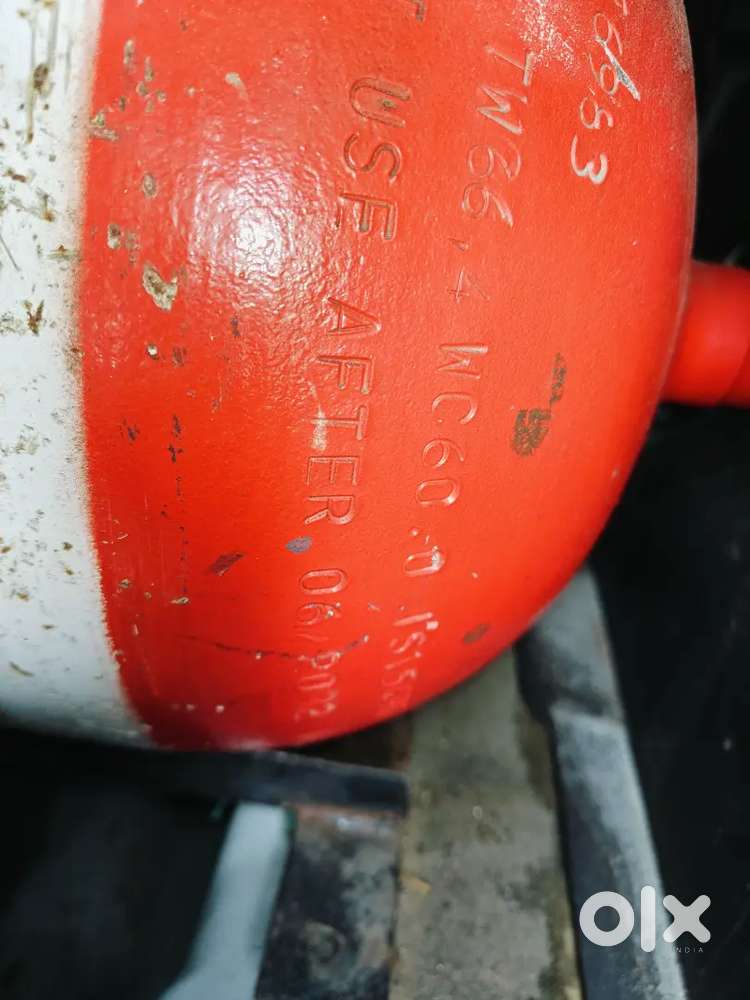 M Cng Kit Sell Krna Chahta Hu Jo 2032 Tak Valid H