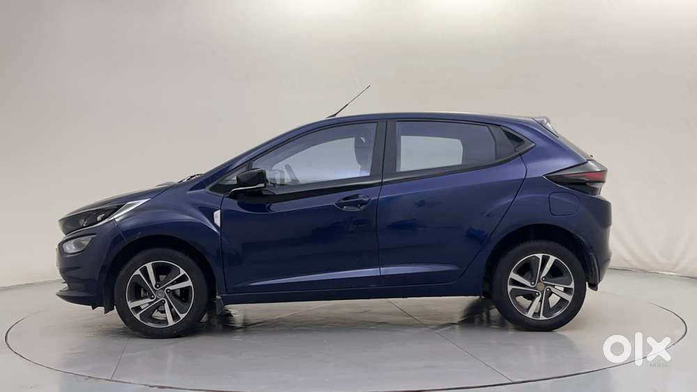 Tata Altroz Xz, 2023, Petrol