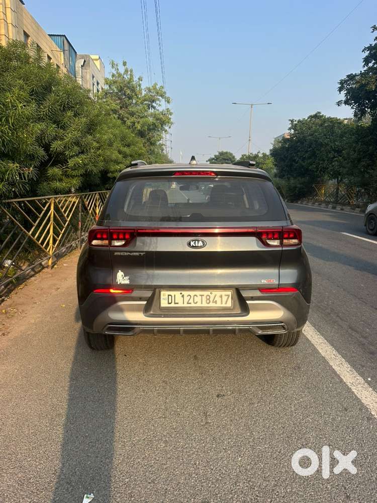 Kia Sonet Petrol 2020