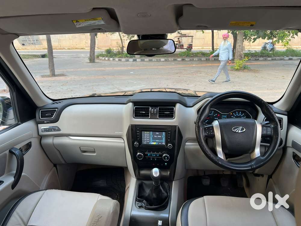 Mahindra Scorpio S10, 2017, Diesel