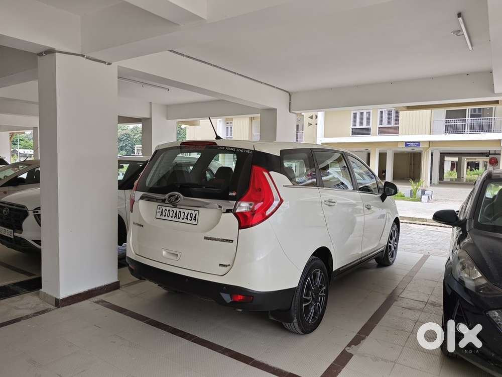 Mahindra Marazzo M6 Plus Diesel Good Condition