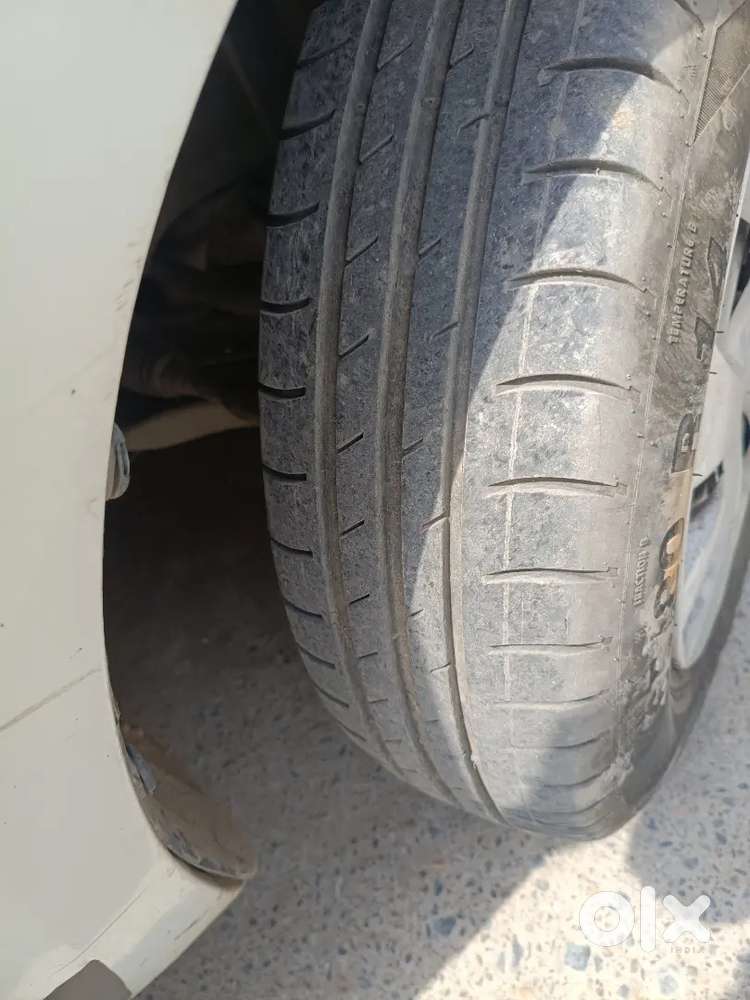 Maruti Suzuki Dzire 2018 Petrol 101955 Km Driven
