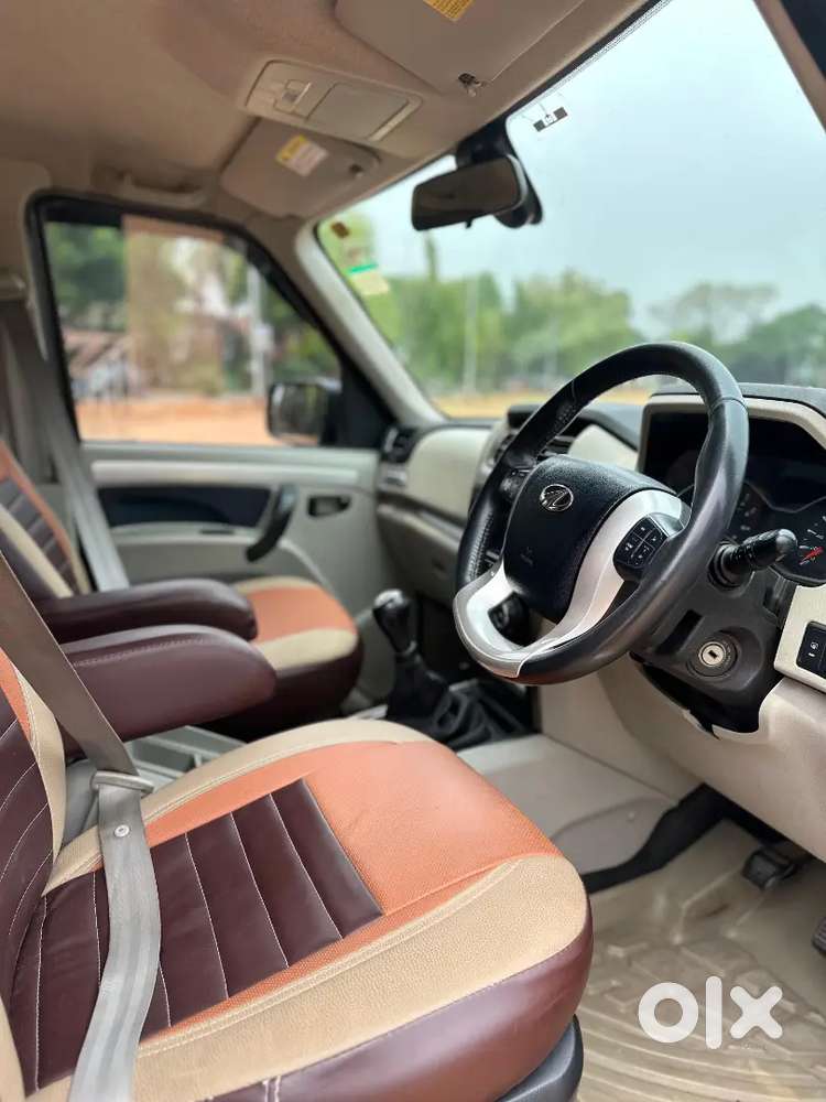 Mahindra Scorpio  2020
