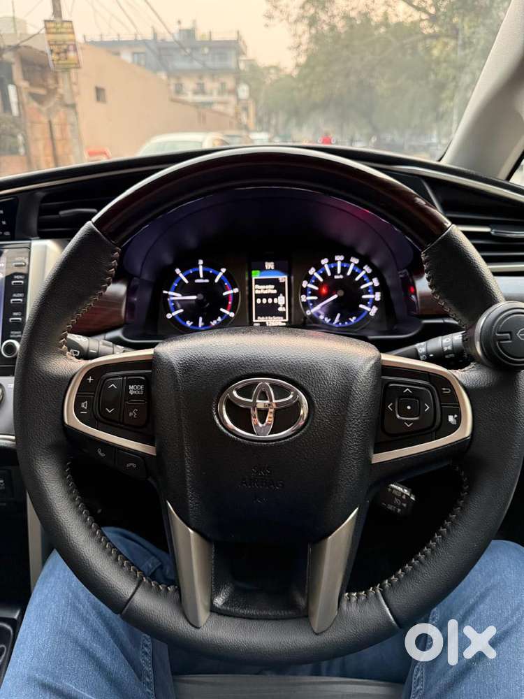Toyota Innova Crysta 2.4 V 8 Str, 2021, Diesel
