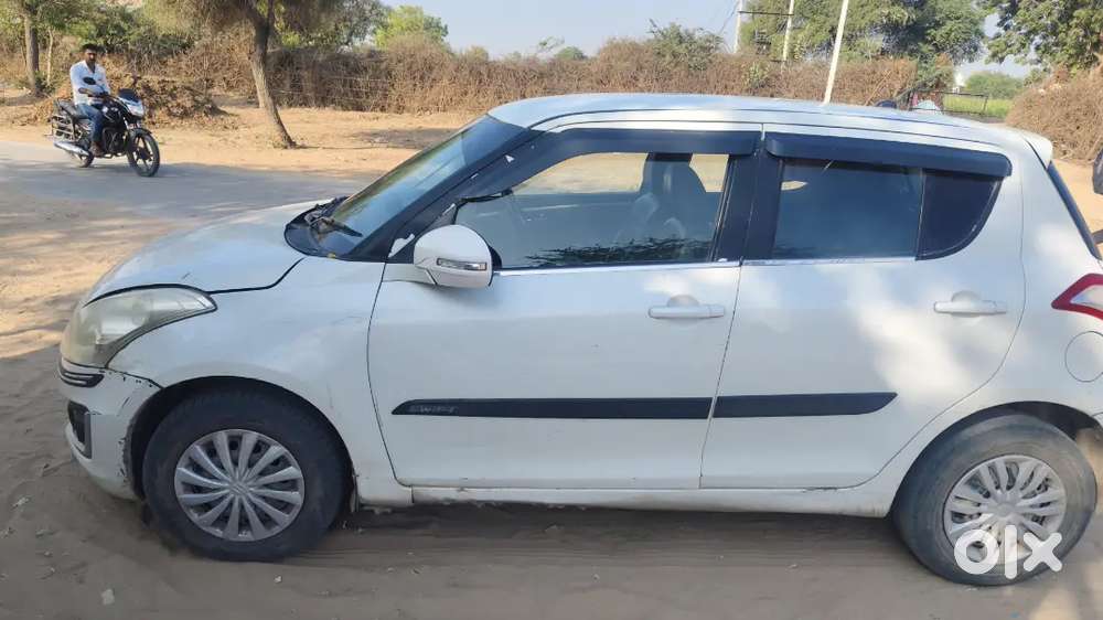 Maruti Suzuki Swift 2016
