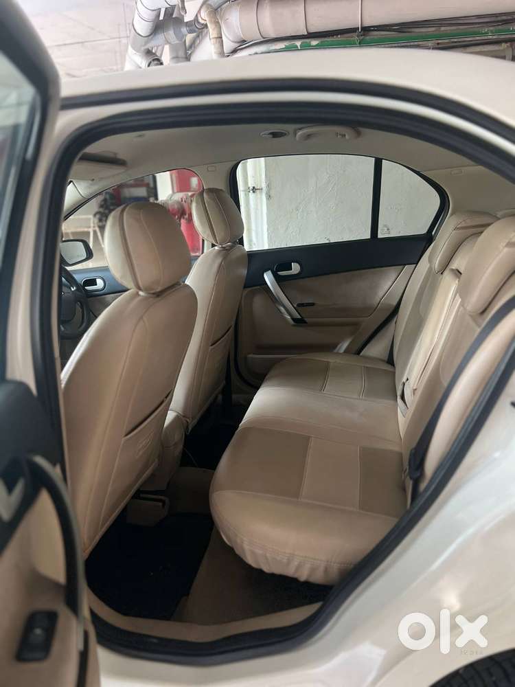 Ford Fiesta 2013 Full Option Diesel  Company Service  Stock Conditio