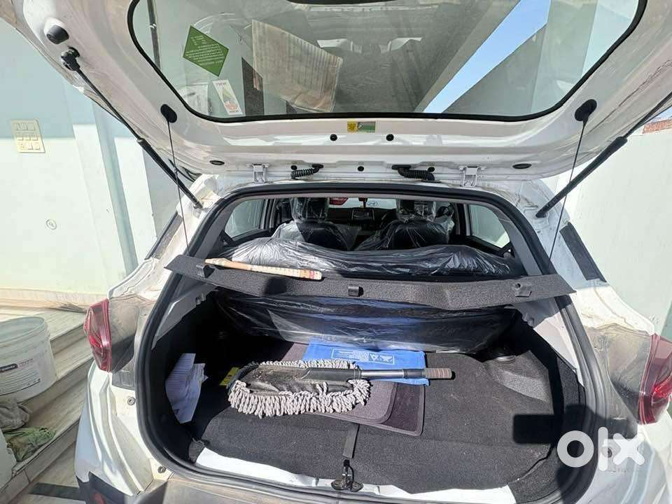 Tata Punch Icng 2025 Model Feature Sunroof Automatic Wiper