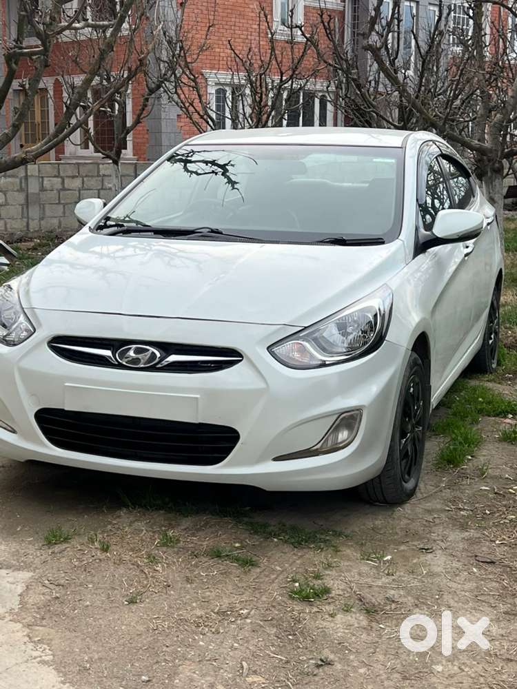 Hyundai Fluidic Verna 2013 Diesel Manual Car