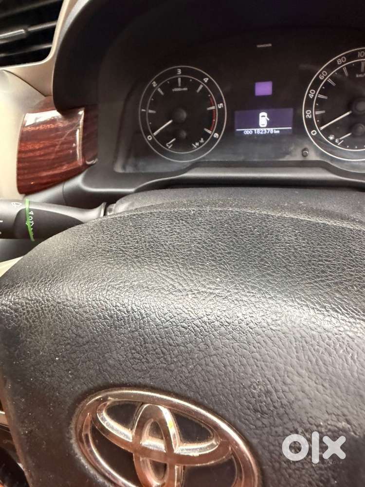 2017 Toyota Innova Crysta