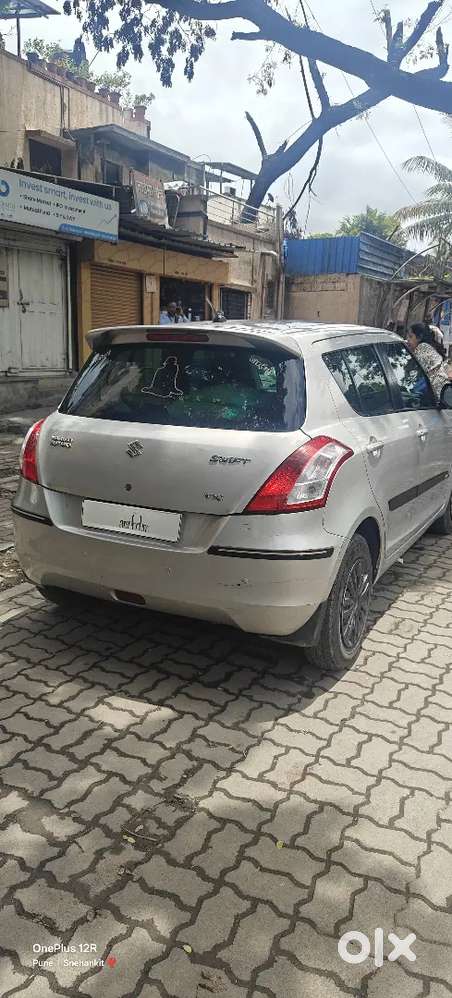 Maruti Suzuki Swift 1.2 Vxi 2015